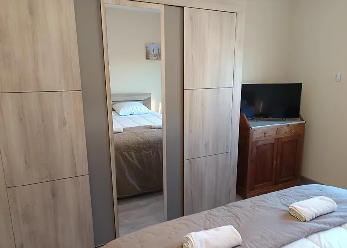 - Spacieux 76m² - 6 Pers - Animaux Admis - Parking - Fr-1-540-327 Appartement